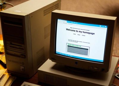 Web 1.0 : L'Ère de l'Internet Statique et des Sites Vitrine